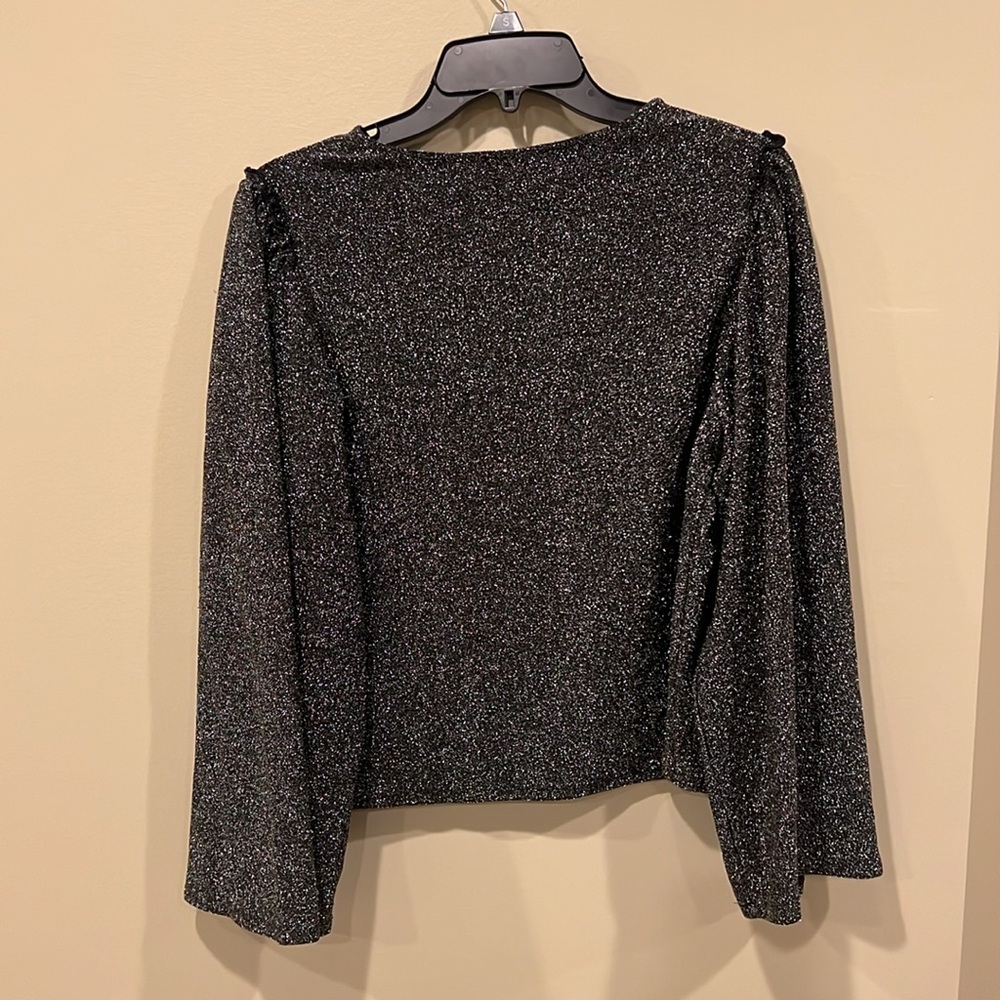 Express Top - Picture 4 of 4